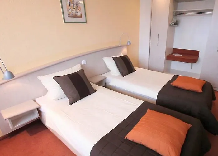 Panorama Und Boardinghaus Hotel 3*