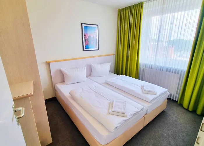Panorama Und Boardinghaus Hotel 3*