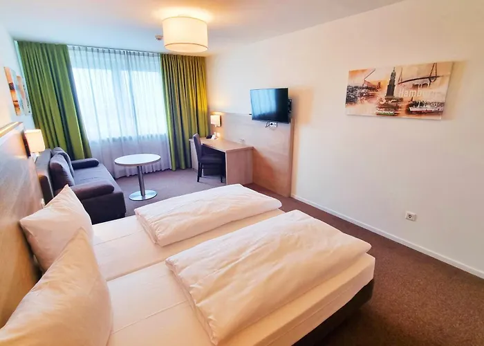 Panorama Und Boardinghaus Hotel 3*