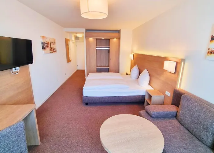 Hotel Panorama Und Boardinghaus 3*