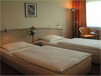 Panorama Und Boardinghaus 3*